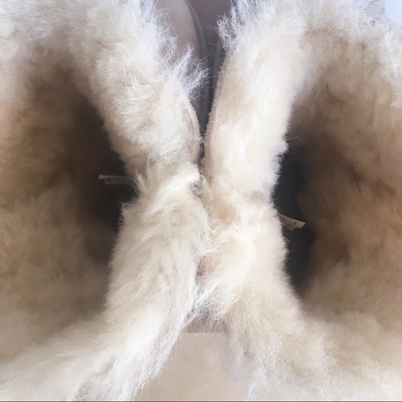 UGG Bailey Button Suede Sherpa Boots - Picture 14 of 16